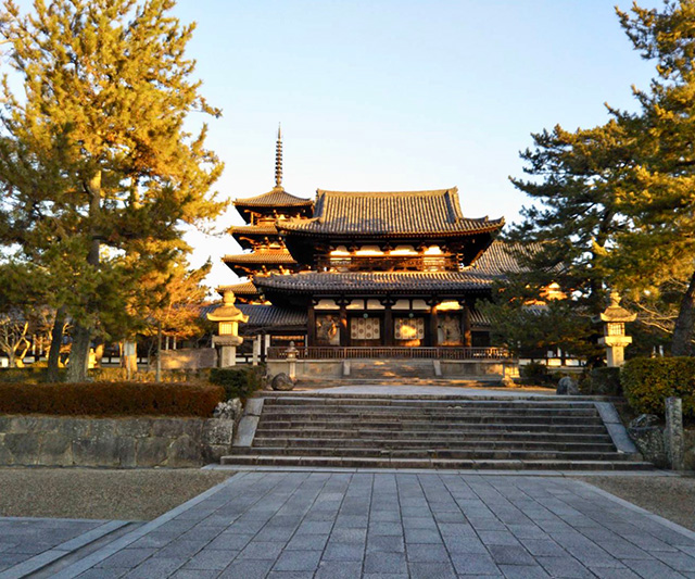 法隆寺西院伽藍の画像